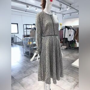 US 8 MIKAEL AGHAL Floral Printed Long Sleeve Dress NWT